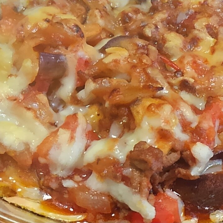 牛挽き肉となすとトマトのチーズ焼き*